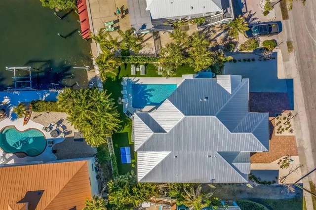 $3,195,000 | 505 North Bay Boulevard, Anna Maria, FL 34216