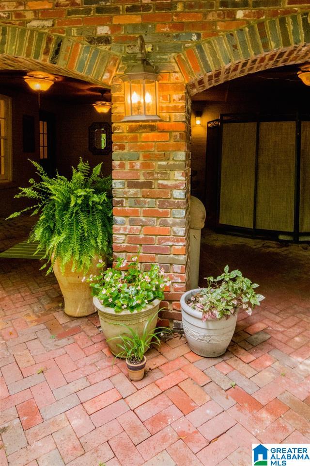 2525 Shades Crest Road Birmingham, AL 35216 - Photo 43 of 47
