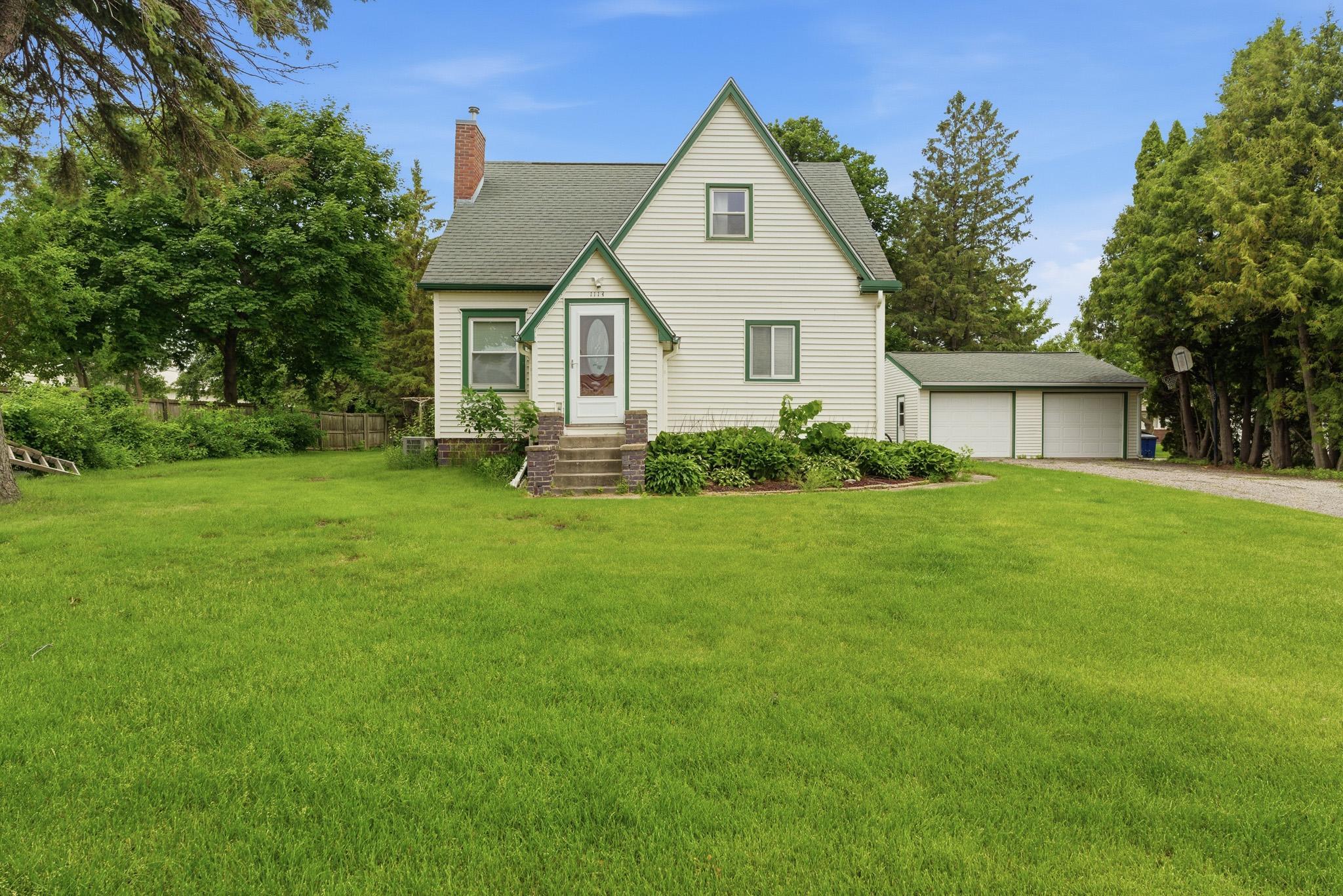 1113 North State Street Waseca, MN 56093 - Photo 2 of 51