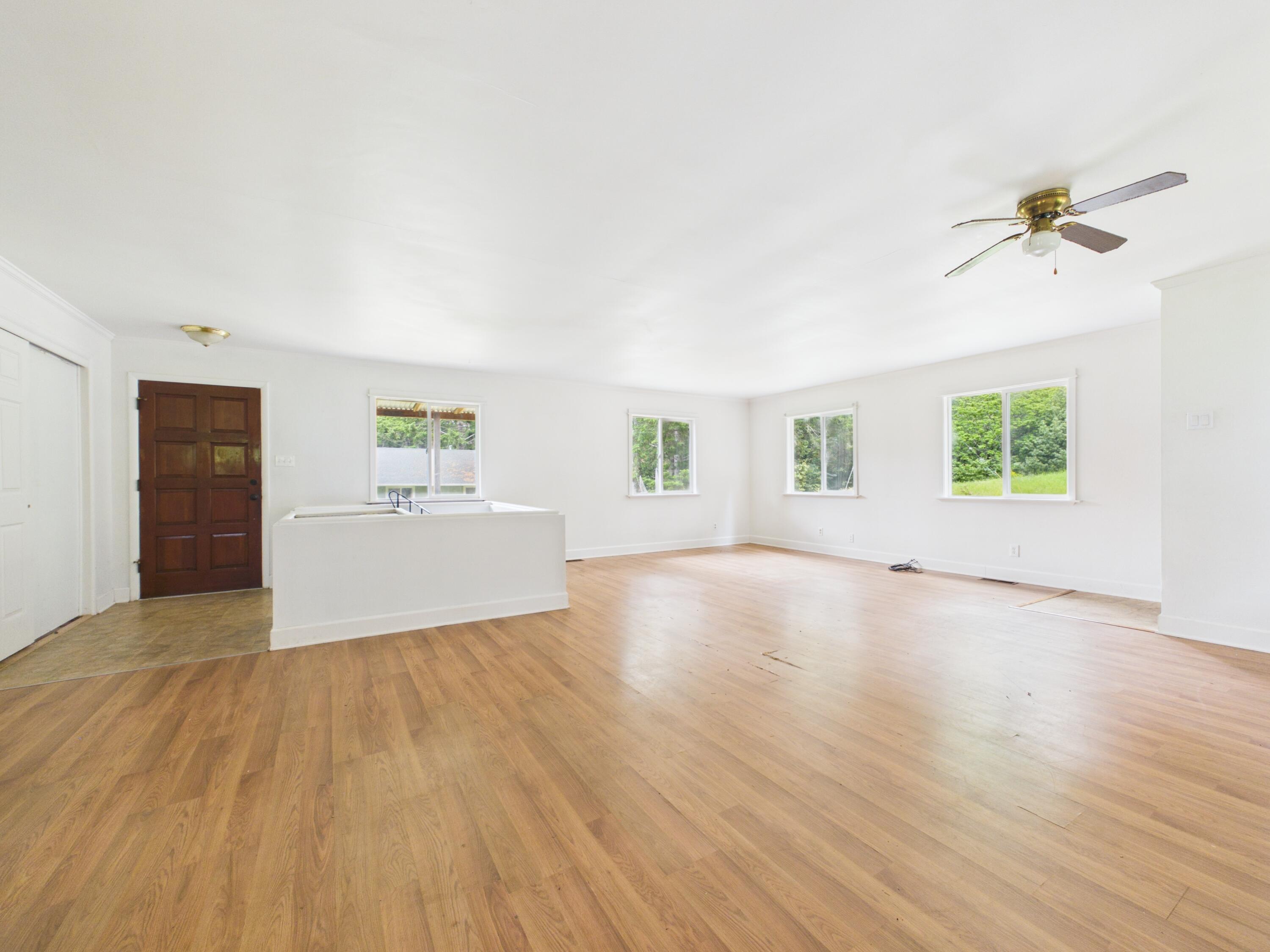 111 Beach Road Shelter Cove, CA 95589 - Photo 12 of 39