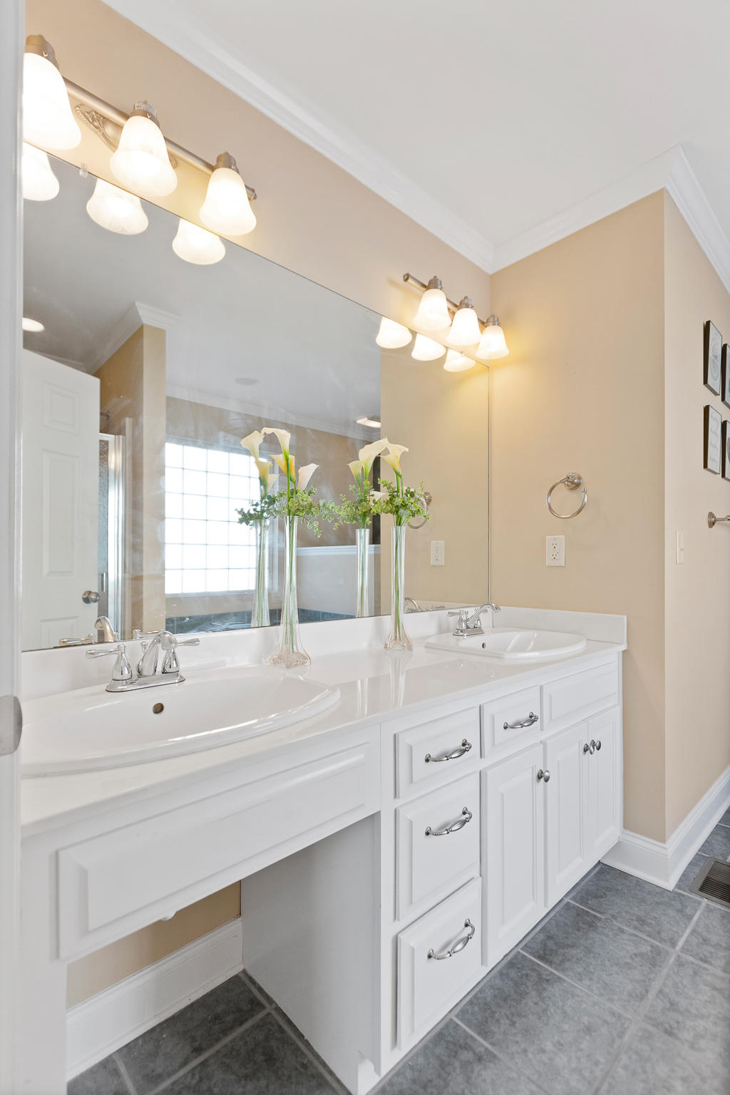 7150 Houser Ridge Lane Hixson, TN 37343 - Photo 20 of 36 Houser-21