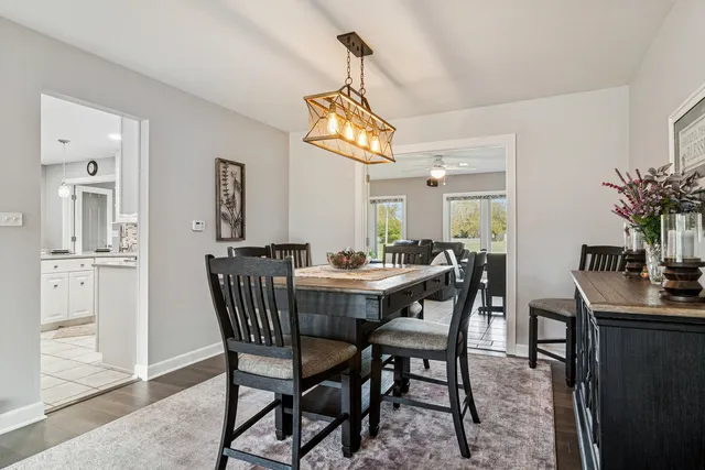 $625,000 | 214 East Ivy Lane, Arlington Heights, IL 60004