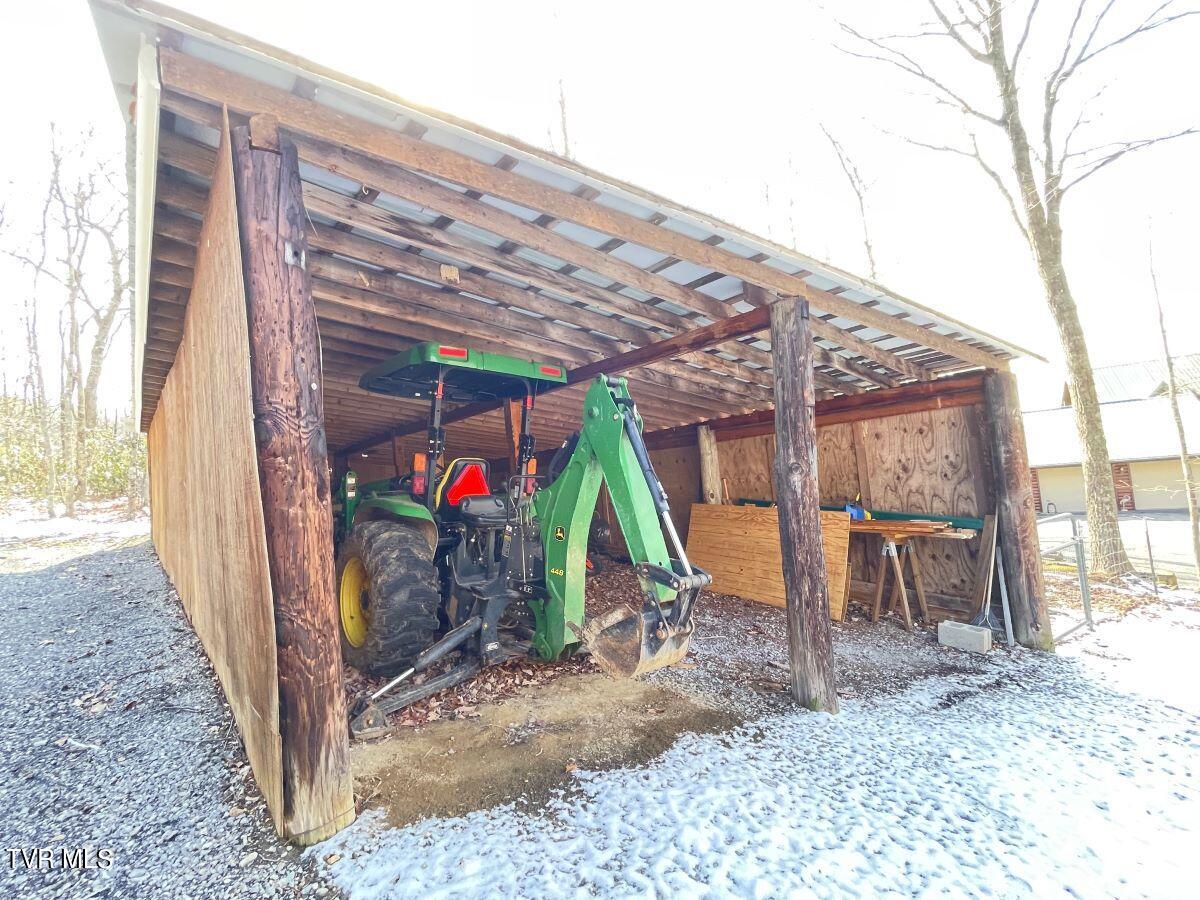 212 Upper Cliffside Drive Elizabethton, TN 37643 - Photo 127 of 130 9