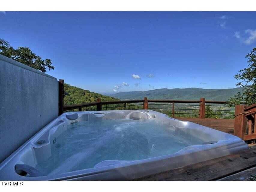 212 Upper Cliffside Drive Elizabethton, TN 37643 - Photo 14 of 130 Upper Cliffside 10