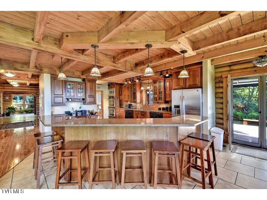 212 Upper Cliffside Drive Elizabethton, TN 37643 - Photo 27 of 130 Upper Cliffside 22