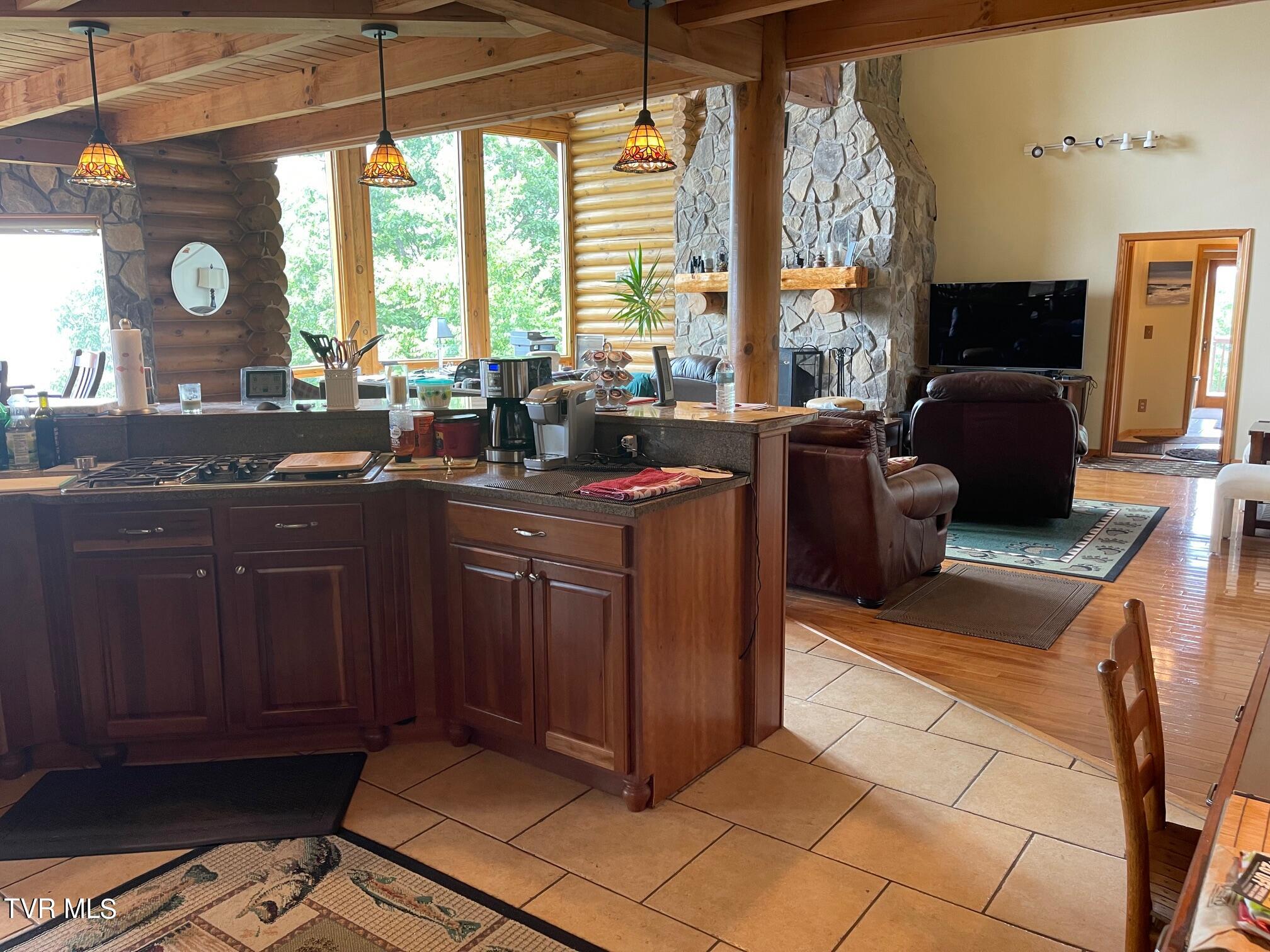 212 Upper Cliffside Drive Elizabethton, TN 37643 - Photo 33 of 130 IMG_5418