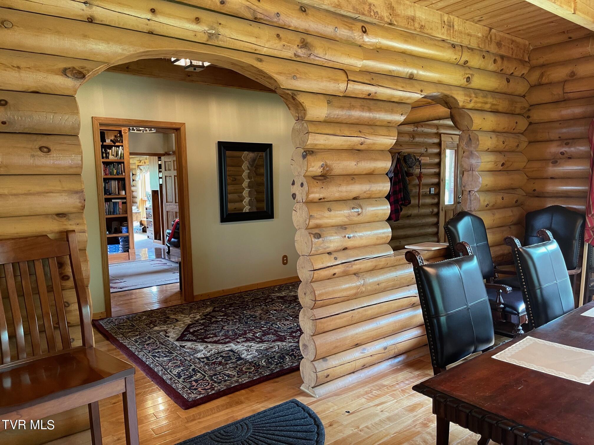 212 Upper Cliffside Drive Elizabethton, TN 37643 - Photo 38 of 130 IMG_5421