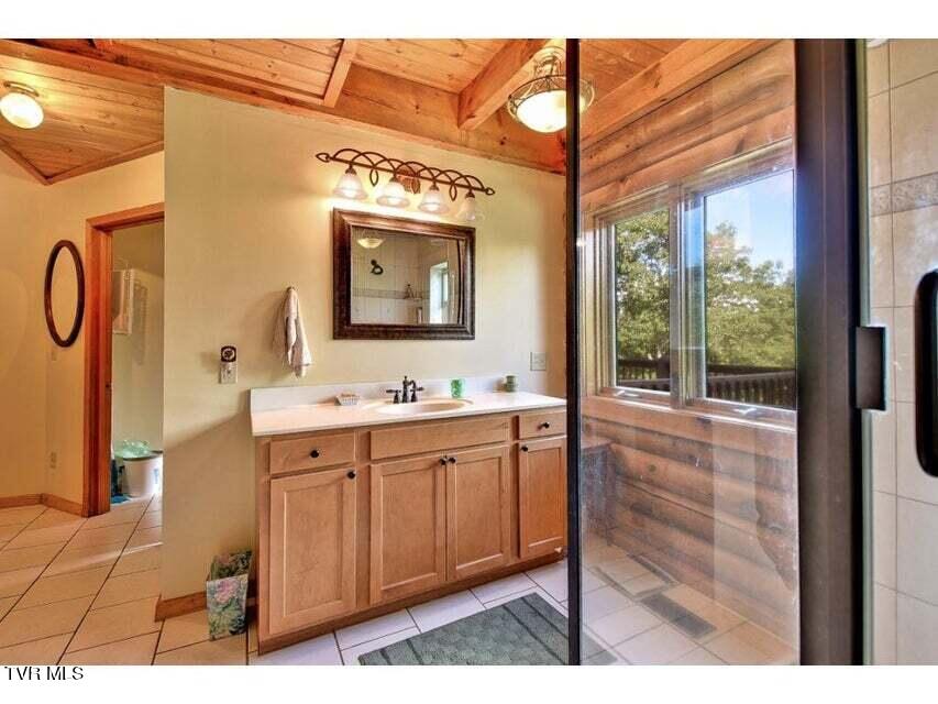 212 Upper Cliffside Drive Elizabethton, TN 37643 - Photo 44 of 130 Upper Cliffside 39