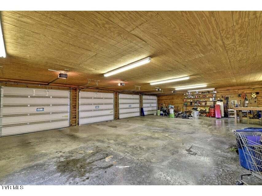 212 Upper Cliffside Drive Elizabethton, TN 37643 - Photo 73 of 130 Upper Cliffside 18