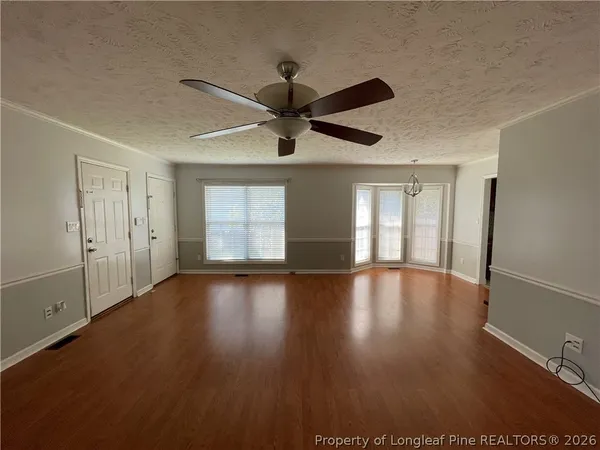 $1,625 | 333 Abbottswood Drive, Fayetteville, NC 28301