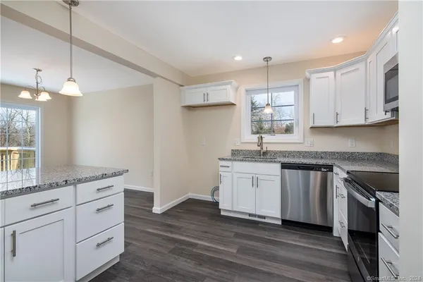 $485,000 | 68 Belvedere Drive, Tolland, CT 06084