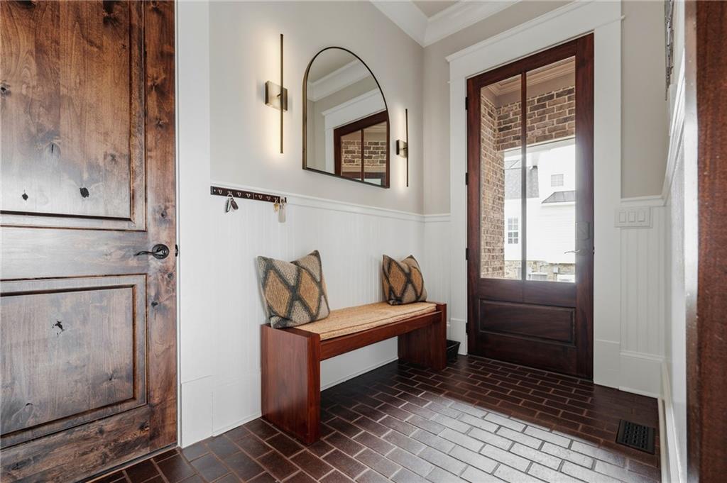263 Hanson Way Northwest Marietta, GA 30064 - Photo 28 of 84 a living room with furniture and a window
