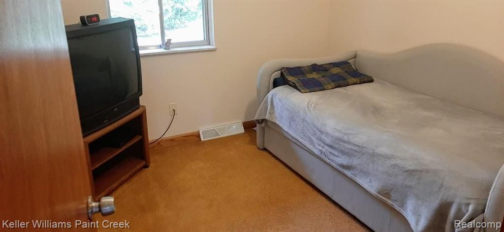 1771 Barr Road Oxford, MI 48370 - Photo 16 of 24
