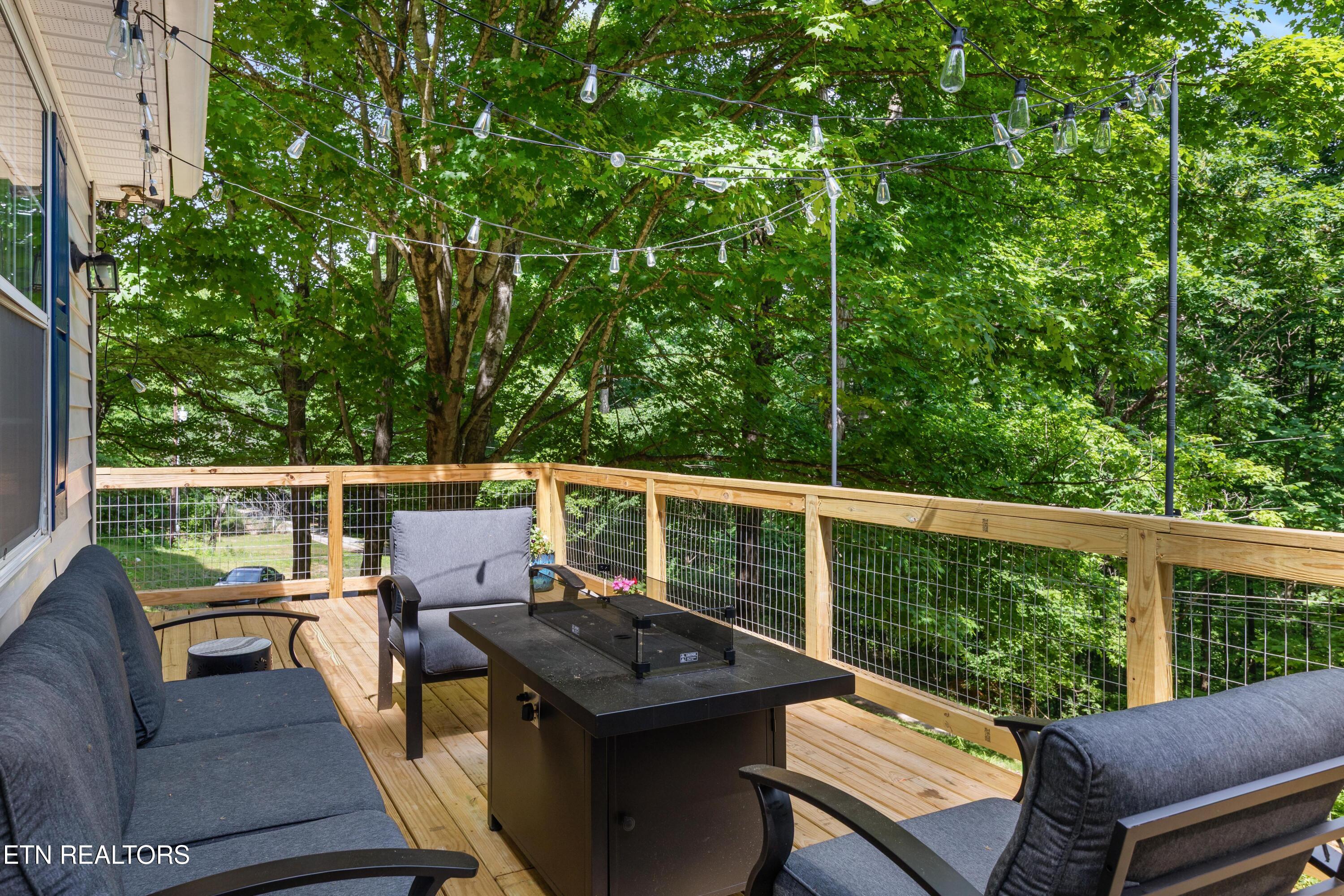 3714 Roberts Road Corryton, TN 37721 - Photo 10 of 24 Deck 2