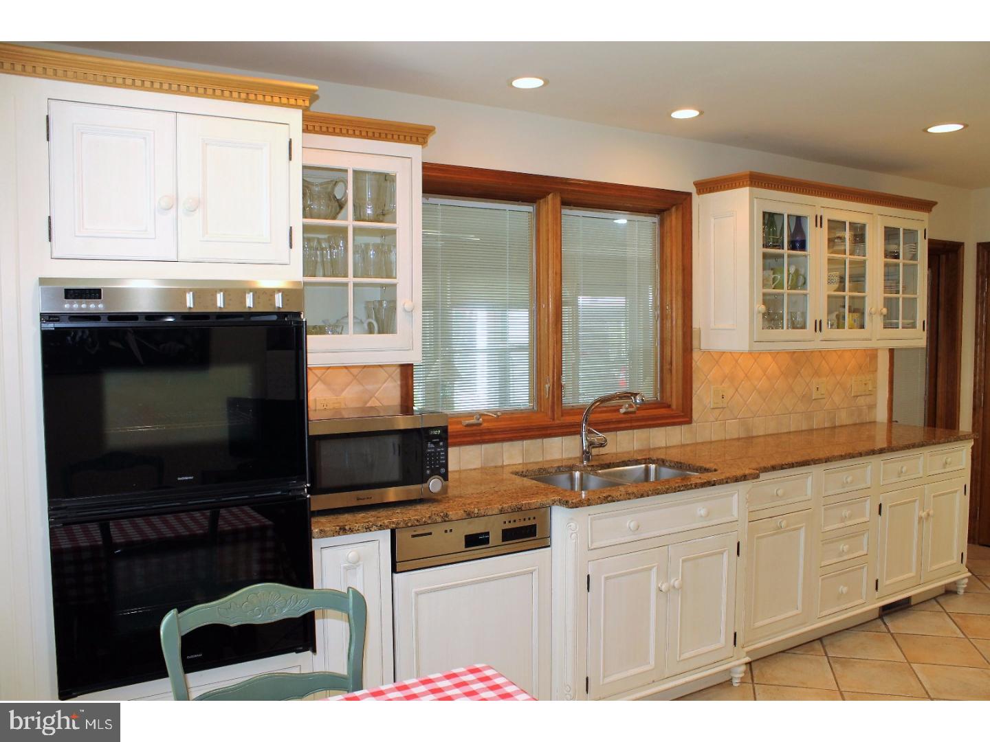 24 St Davids Road Cherry Hill, NJ 08002 - Photo 11 of 25 Gallery Image 11