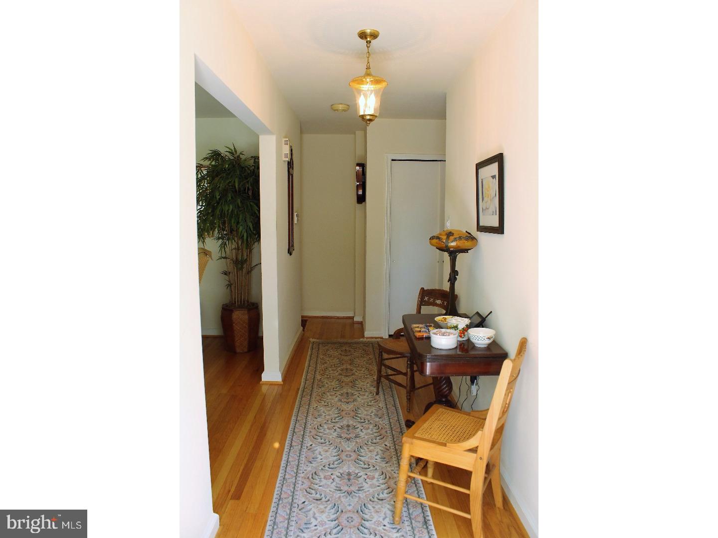 24 St Davids Road Cherry Hill, NJ 08002 - Photo 3 of 25 Gallery Image 3