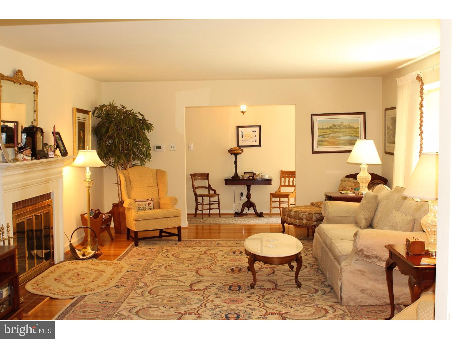 24 St Davids Road Cherry Hill, NJ 08002 - Photo 5 of 25 Gallery Image 5