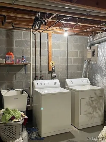 $1,950 | 3 Apollo Drive, Amherst, NY 14228