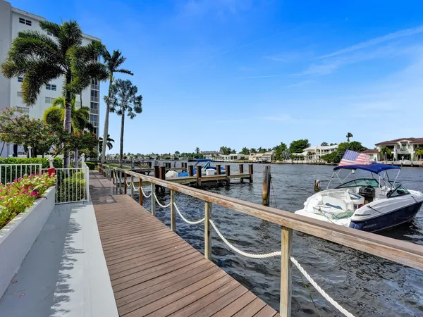 $4,500 | 3300 South Ocean Boulevard, Unit 1021C, Highland Beach, FL 33487