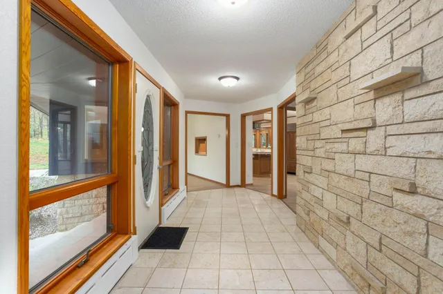 $988,000 | 27096 Sevastopol Road, Red Wing, MN 55066