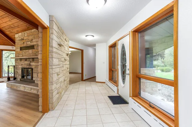 $988,000 | 27096 Sevastopol Road, Red Wing, MN 55066