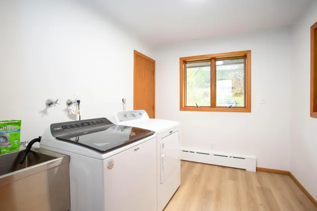 $988,000 | 27096 Sevastopol Road, Red Wing, MN 55066