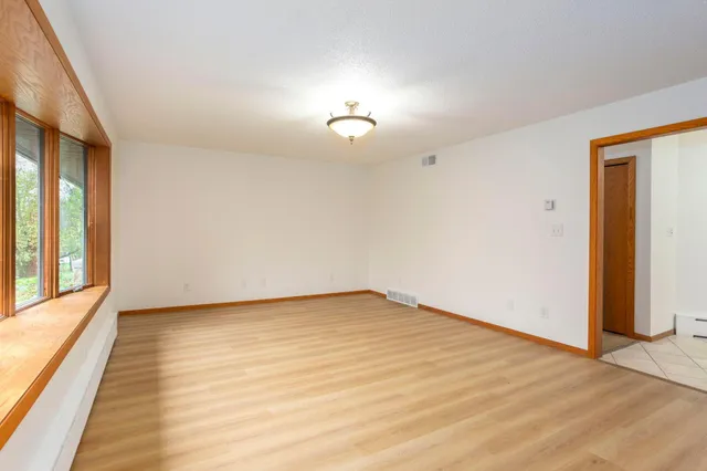 $988,000 | 27096 Sevastopol Road, Red Wing, MN 55066