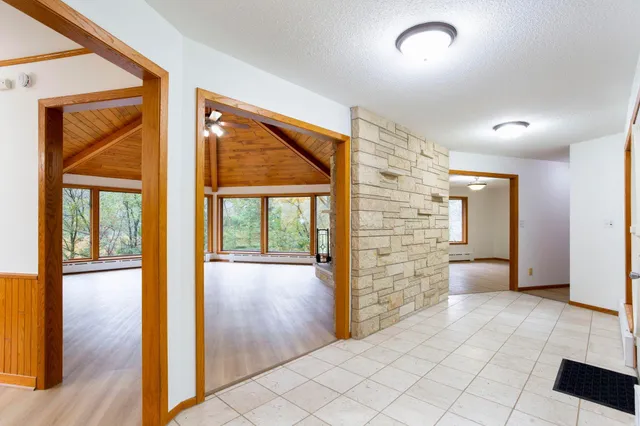 $988,000 | 27096 Sevastopol Road, Red Wing, MN 55066