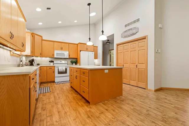 $489,000 | 12 Deblock Drive, Crosby, MN 56441