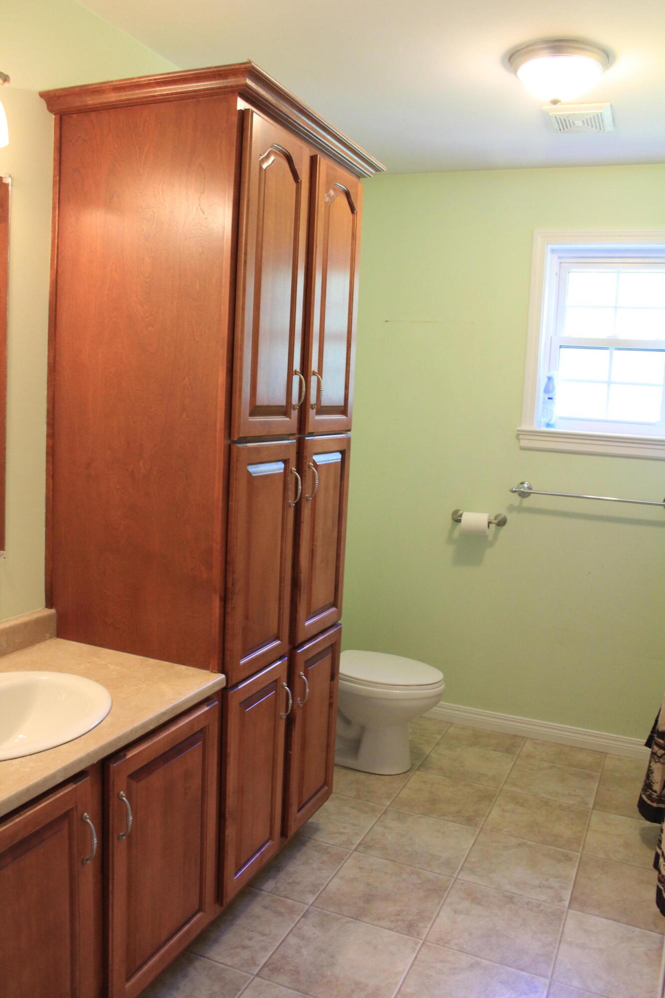 144 Quaco Road Deer Isle, ME 04627 - Photo 18 of 42 Bathroom II