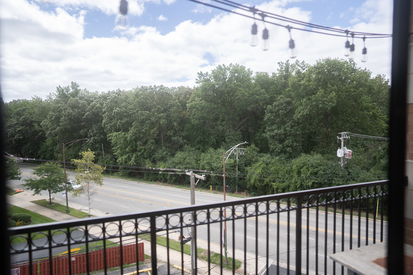 6421 West Touhy Avenue, Unit 4B Chicago, IL 60646 - Photo 21 of 24 a view of a balcony with a swing
