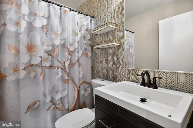 $417,000 | 4603 Eaton Drive, Suitland, MD 20746