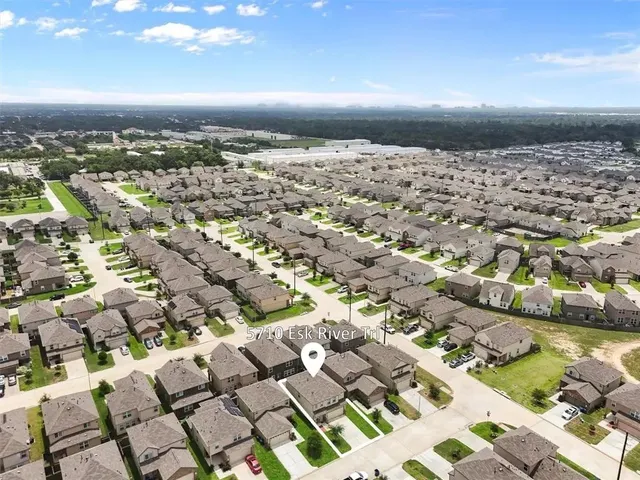 $2,000 | 5710 Esk River Trail, Katy, TX 77449