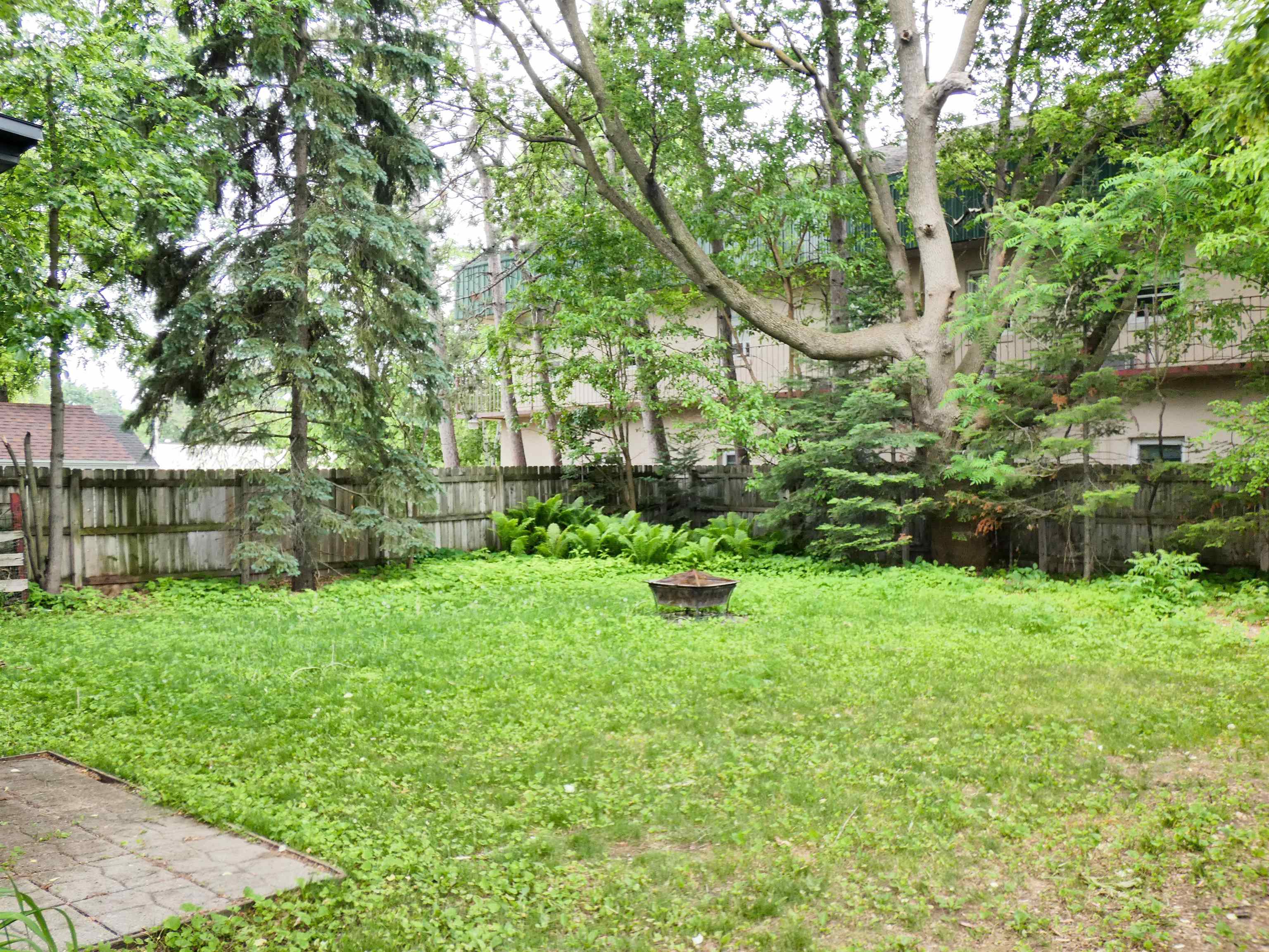 107 South Andrews Street Shawano, WI 54166 - Photo 40 of 47