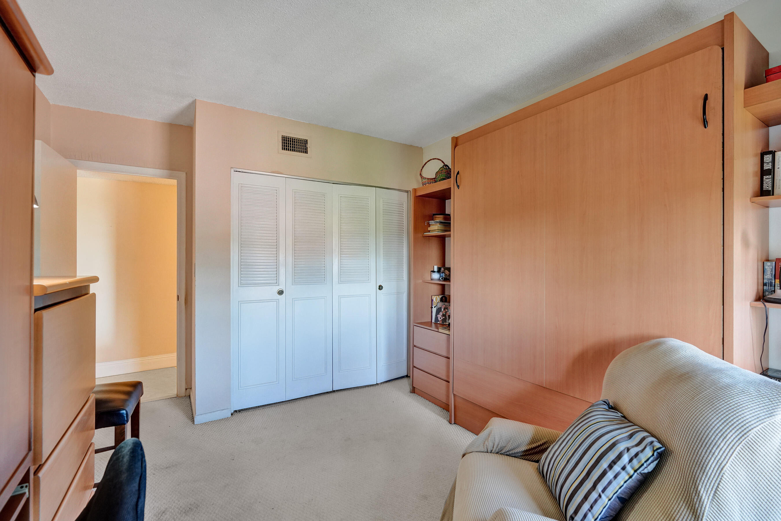 250 Northeast 20th Street, Unit 5060 Boca Raton, FL 33431 - Photo 32 of 36 DSC09269