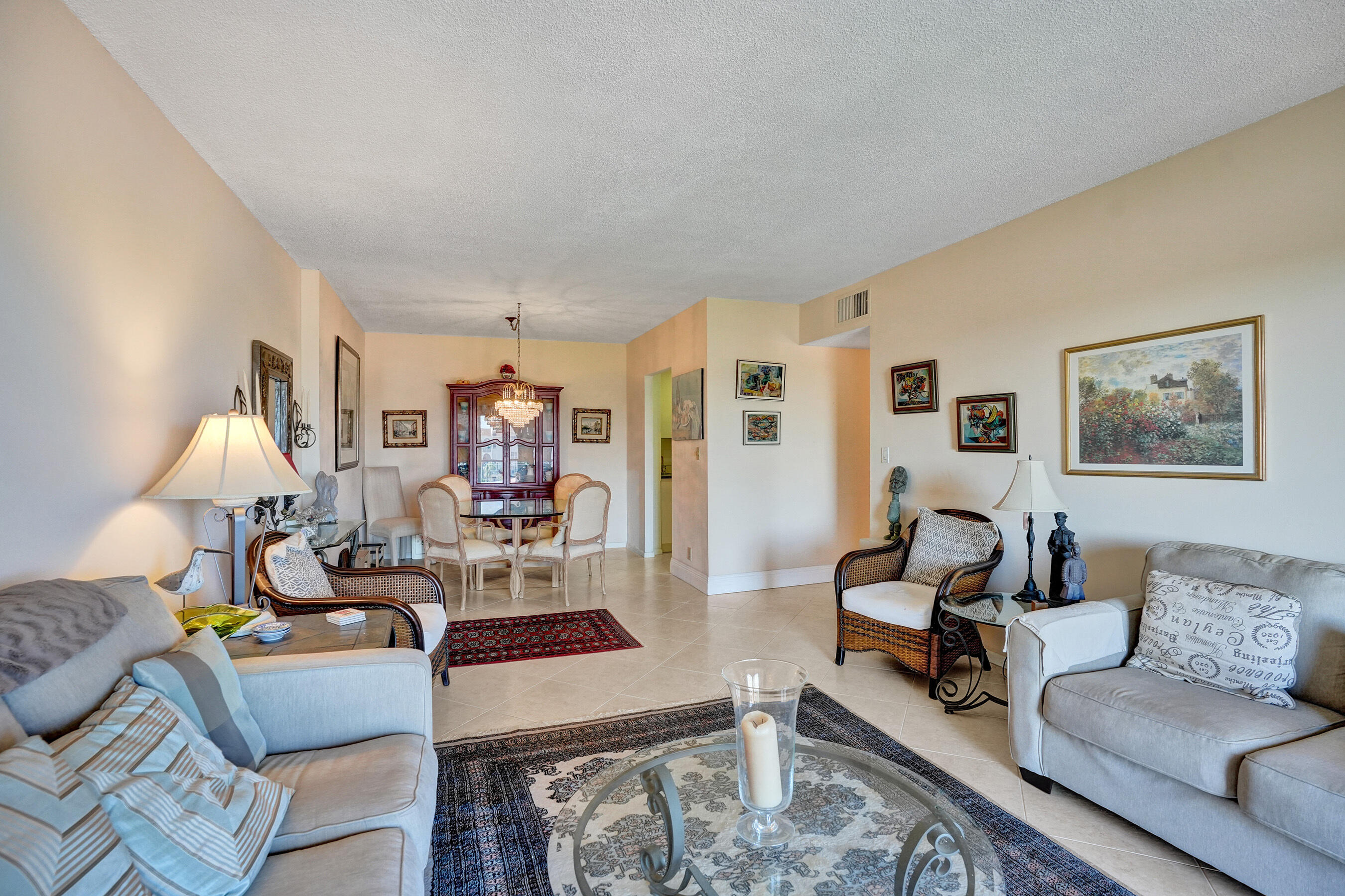 250 Northeast 20th Street, Unit 5060 Boca Raton, FL 33431 - Photo 4 of 36 DSC09317