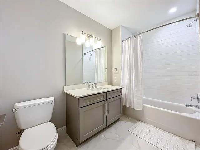 $369,000 | 16300 County Road 455, Unit 712, Montverde, FL 34756