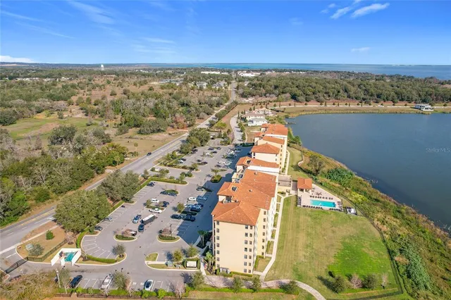 $369,000 | 16300 County Road 455, Unit 712, Montverde, FL 34756