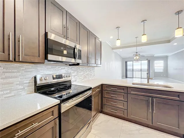 $369,000 | 16300 County Road 455, Unit 712, Montverde, FL 34756