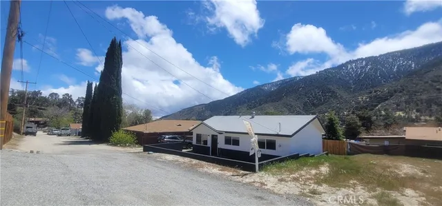 $2,500 | 4136 Poplar Trail, Frazier Park, CA 93225