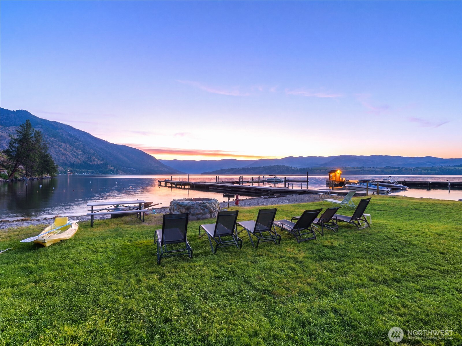 7750 South Lakeshore Road, Unit 34 Chelan, WA 98816 - Photo 4 of 40