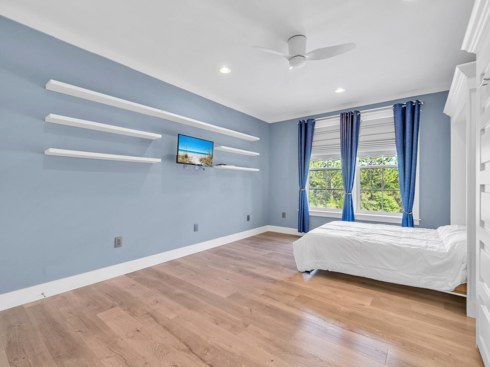 61 Sweet Breeze Drive Santa Rosa Beach, FL 32459 - Photo 48 of 92 a bedroom with a bed and a window