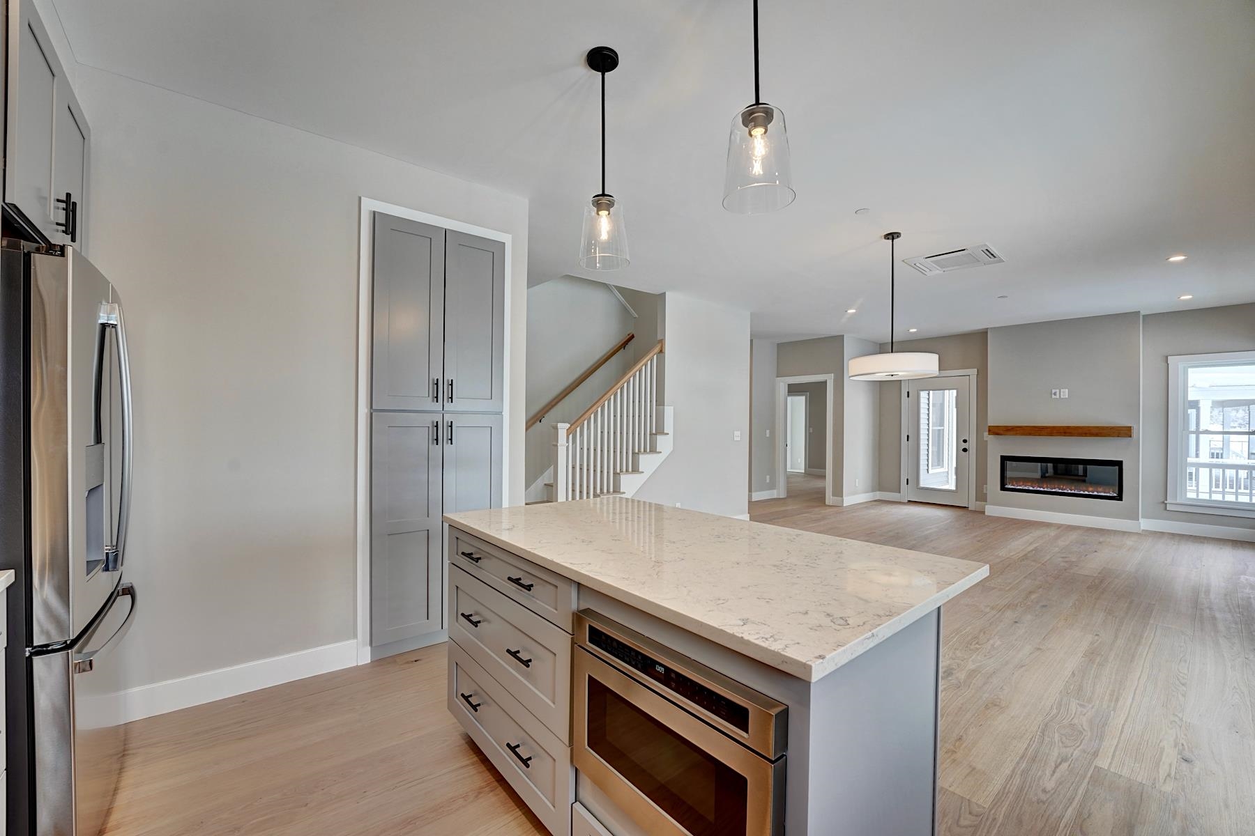 8 Fowler Drive Rye, NH 03870 - Photo 2 of 23