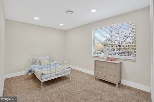 $640,000 | 1534 Youngs Point Place, Herndon, VA 20170