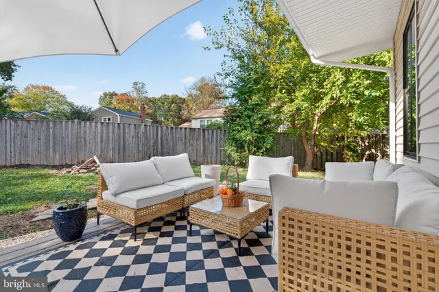 $640,000 | 1534 Youngs Point Place, Herndon, VA 20170