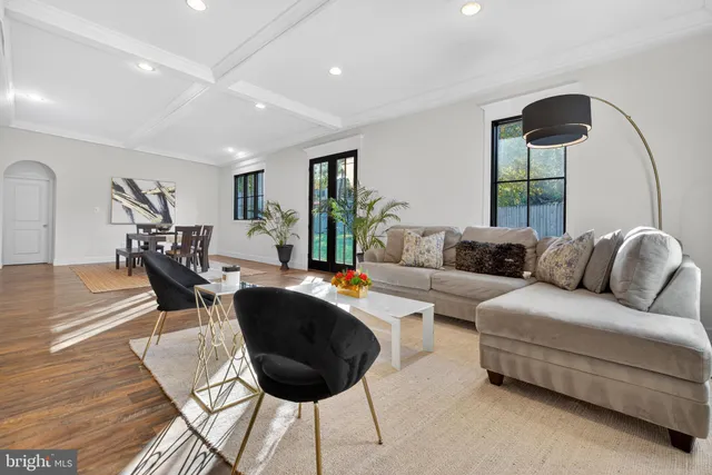 $640,000 | 1534 Youngs Point Place, Herndon, VA 20170