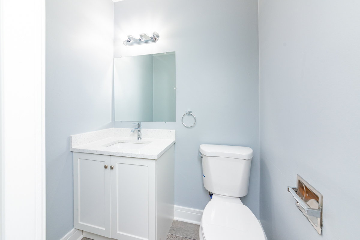 9450 Washington Road, Unit 2B Morton Grove, IL 60053 - Photo 12 of 16