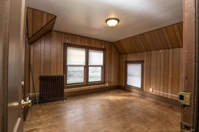 $189,900 | 527 6th Avenue South, St. Cloud, MN 56301