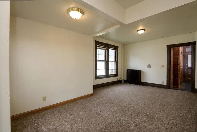 $189,900 | 527 6th Avenue South, St. Cloud, MN 56301