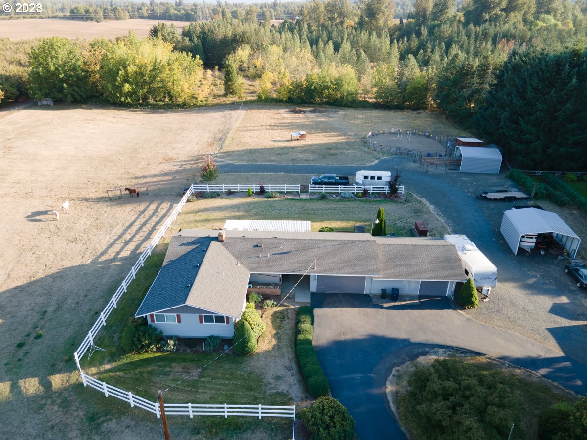 5279 Jasper Road Springfield, OR 97478 - Photo 46 of 48 a view of a swimming pool with an outdoor space